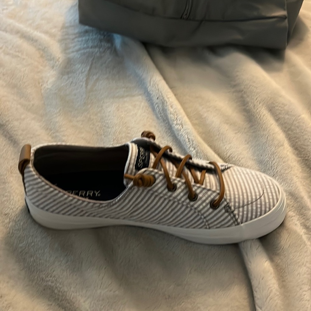 COPY - Sperrys never worn